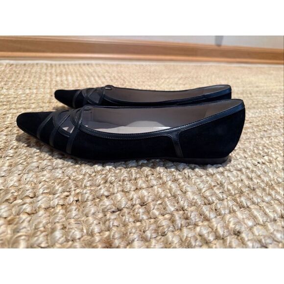 Saks Fifth Avenue Italian Suede Leather Flats Black Pointed Toe Women’s 7.5 B - Picture 2 of 7
